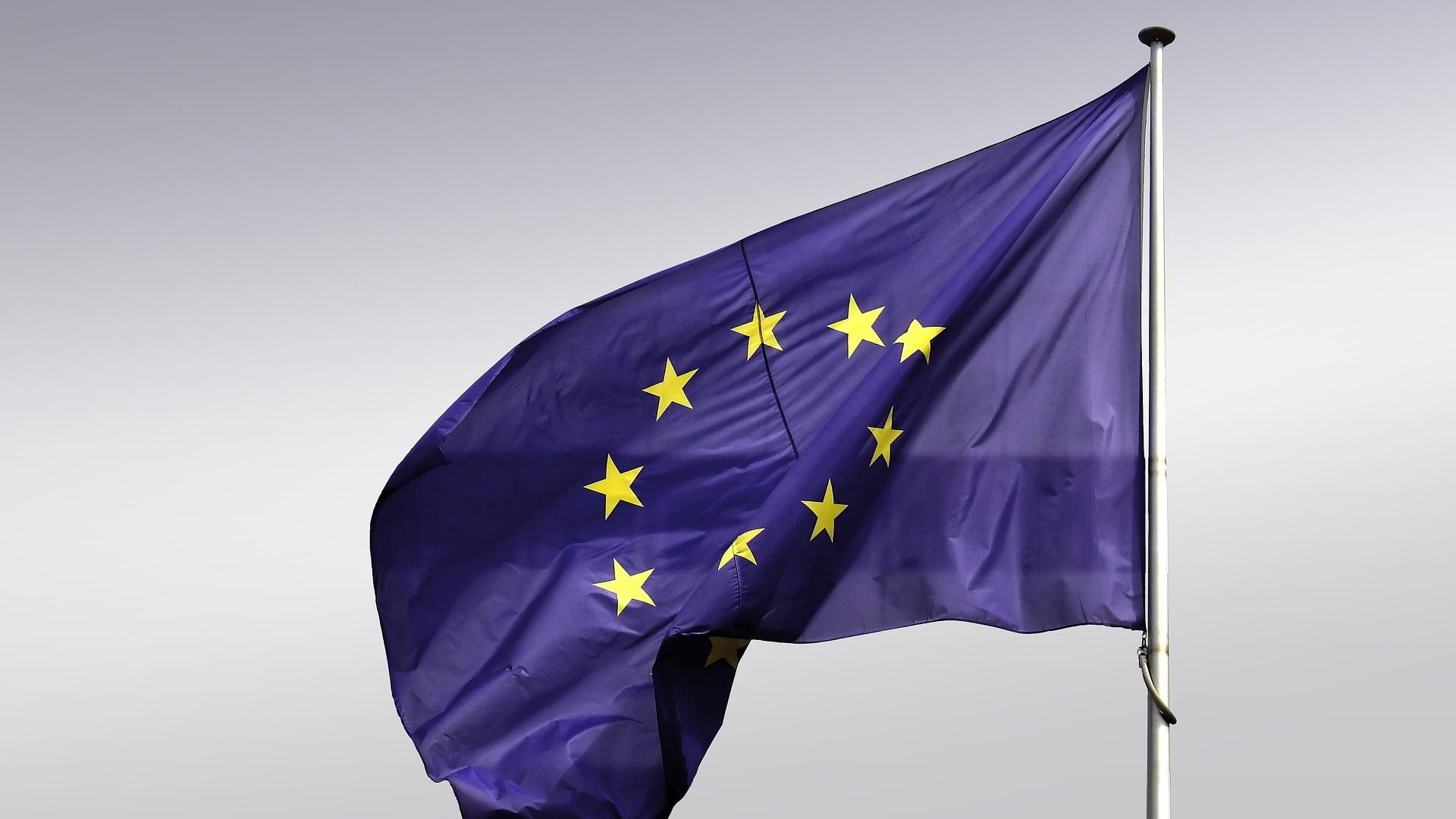 Rubrik_Politik_EU_Flagge_c._Pixabay