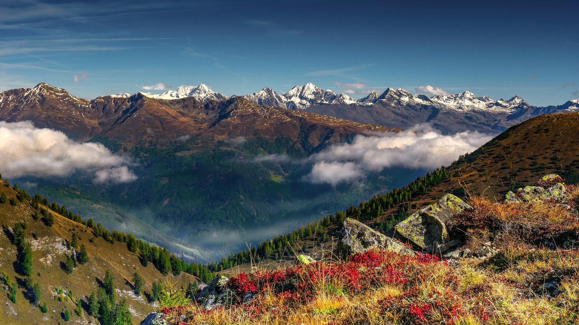 Rubrik_Politik_und_Recht_c._Pixabay_Alpen_mountain-landscape-2832109_1920