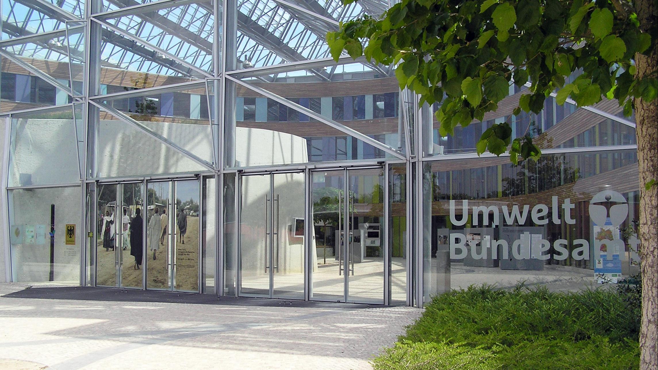 Haupteingang des UBA Dessau-Roßlau