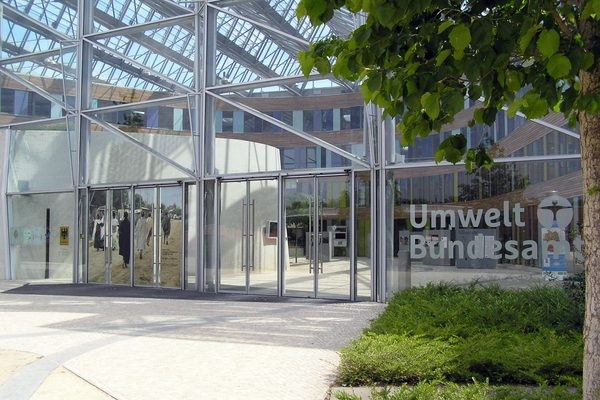 Haupteingang des UBA Dessau-Roßlau