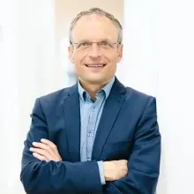 Portrait Florian Schöne